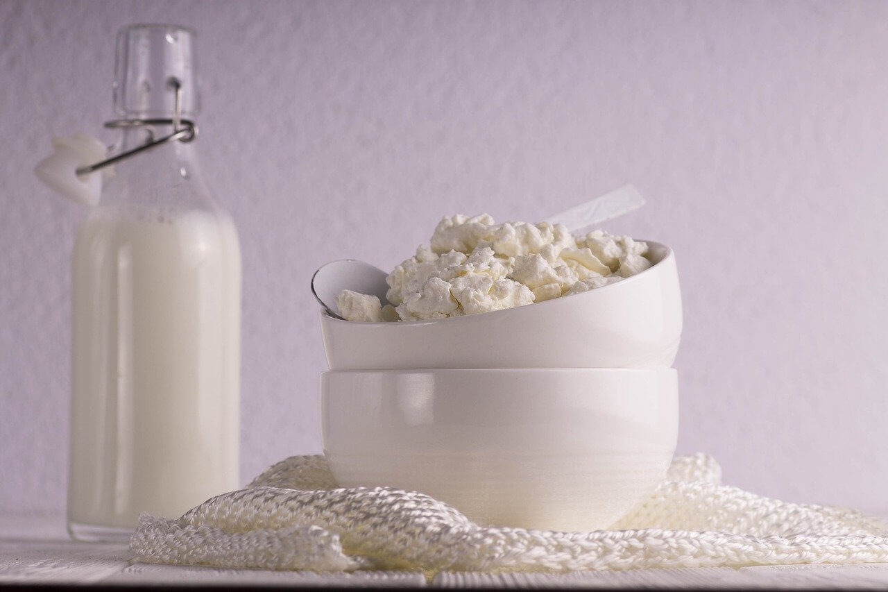 Как готовить творог из молока