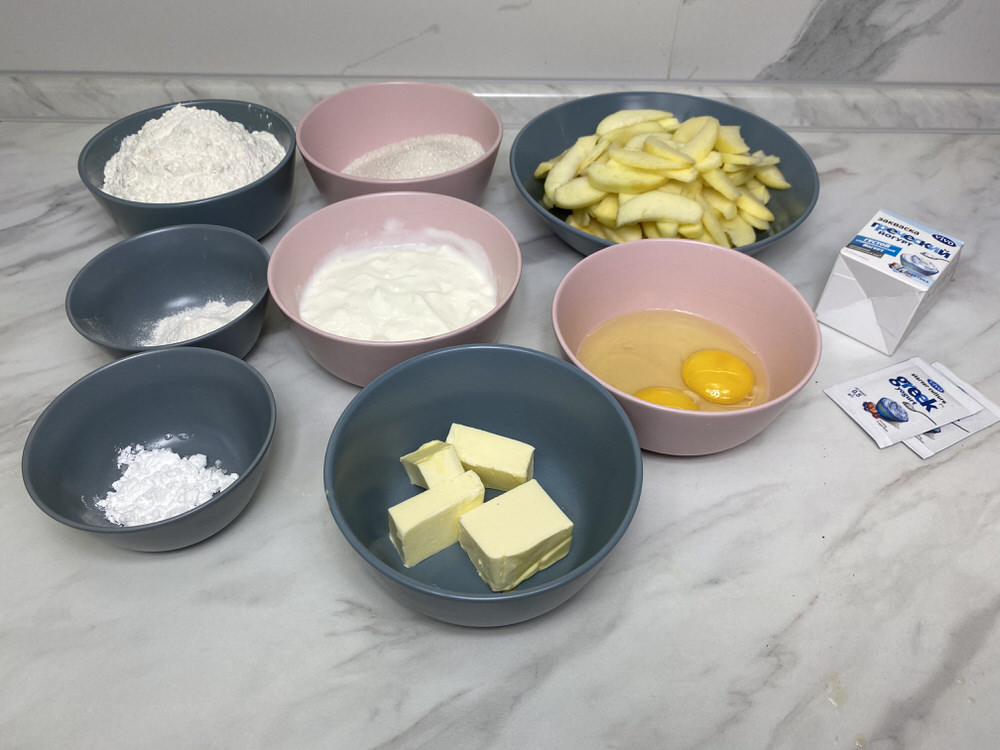 Ингредиенты для пирога с йогуртом