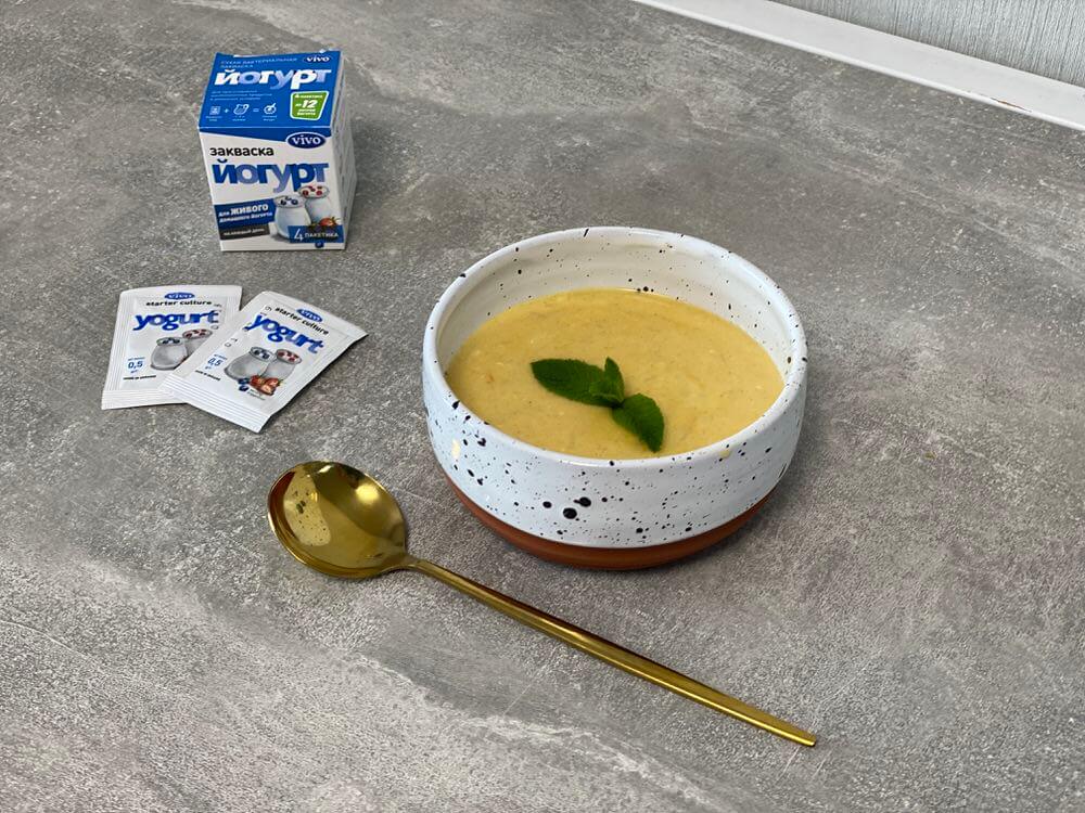 Головне фото йогуртового супу